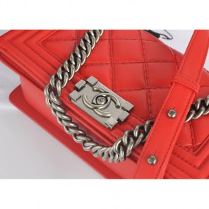 2014 Chanel Boy Flap Shoulder Bag in Original Leather A91205 Red