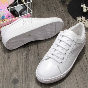 2016 Moncler women shoes in Calfskin leather