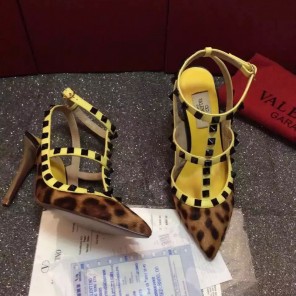 2016 Valentino women shoes in horsehair with Rivet Heel Height 9.5cm