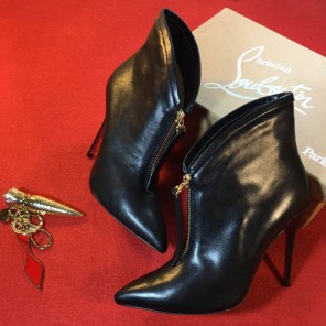 2018 Christian Louboutin Women shoes in Calfskin leather Heel Height 12cm