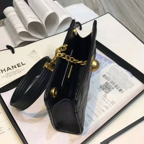 2019 Chanel CLUTCH