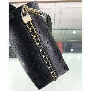 2019 Chanel hobo handbag