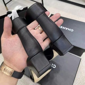 2021 chanle sandals