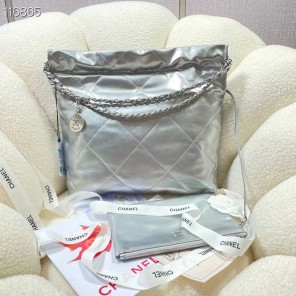 2022 Chanel 22 Small Handbag
