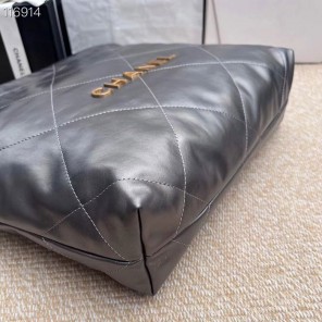 2022 Chanel 22 Small Handbag