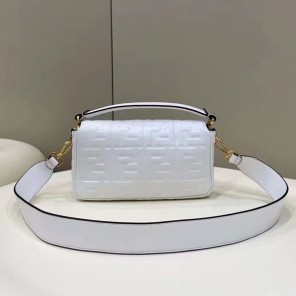 2022 Fendi Baguette