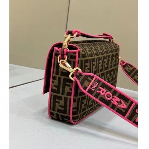 2022 Fendi Baguette