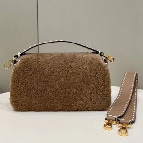 2022 Fendi Baguette
