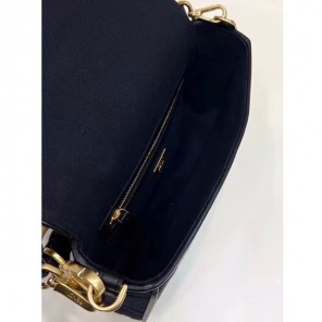 2022 Fendi Baguette