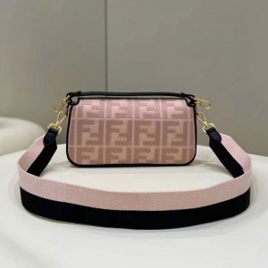 2022 Fendi Baguette