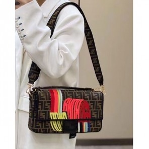 2022 Fendi Baguette
