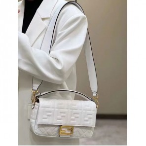 2022 Fendi Baguette