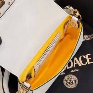 2022 Fendi Brooch mini baguette