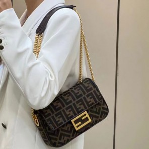 2022 Fendi Chain Midi
