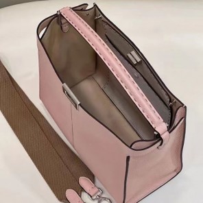 2022 Fendi Peekaboo