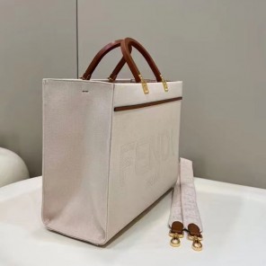 2022 Fendi Sunshine Medium