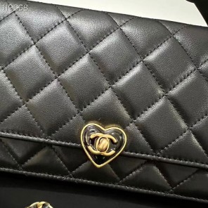 2023 Chanel WALLET ON CHAIN