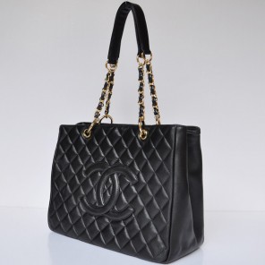 Chanel Classic CC Shopping Bag 20995 Sheepskin leather Black Gold