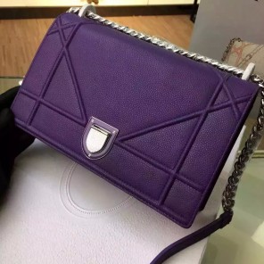 Diorama flap bag