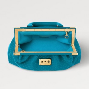 Louis vuitton Monogram Clutch