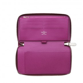 ZIPPY ORGANIZER