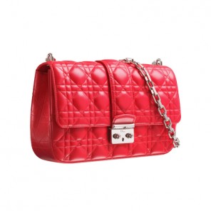 Geranium leather 