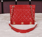 2014 Chanel Shopper Bag Sheepskin Leather A68071 Red