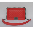 2015 Chanel Boy Flap Shoulder Bag Caviar Leather A67086 Red
