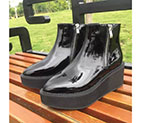 2016 Jimmy Choo Women Boots in Patent leather JCS0072