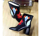 2016 Valentino women Boots in Calfskin leather VN0370