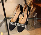2016 chanle Sandals in Sheepskin leather with Pearl CHW1055