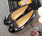 2016 chanle classic women Flats shoes in leather CHW1142