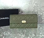 2017 Boy Chanel Embroidery Bi-Fold Wallet Original Caviar Leather A80286 Olive Green
