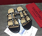 2017 Valentino women Flat shoes in Lambskin leather with rivet VN0440