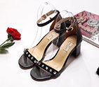 2017 Valentino women Sandals in Calfskin leather with rivet Heel Height 5.5cm VN0403