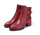 2017 Valentino women Short Boots in Calfskin leather with rivet Heel 5.5cm VN0452