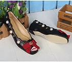 2017 gucci women Flat shoes in Calfskin leather with pearl GWS622