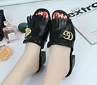 2017 gucci women sandals in Calfskin leather GWS404