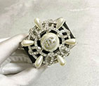2018 Chanel Cuff CJ0051