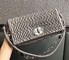 2018 LEATHER MIU MIU ICONIC CRYSTAL BAG 5BD233