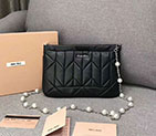 2018 MiuMiu CLUTCH in Lambskin LEATHER 5BH356