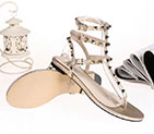 2018 Valentino women Flat Sandal in Calfskin with rivet VN0552