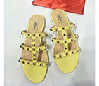 2018 Valentino women Flat shoes with rivet VN0465