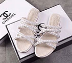 2018 chanle women Sandal in Calfskin with pearl CHW1775