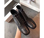 2018 chanle women boots in Calfskin