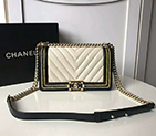 2019 Le Boy Chanel Flap Shoulder Bag
