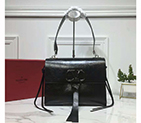 2019 VALENTINO MEDIUM VRING SMOOTH CALFSKIN SHOULDER BAG