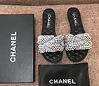 2019 chanle women Flat shoes in Calfskin CHW2224