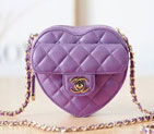 2022 chanel Heart Clutch With Chain