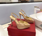 2023 Valentino women shoes